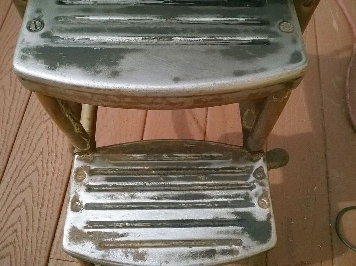 step chair junk yard redo, painted furniture, repurposing upcycling