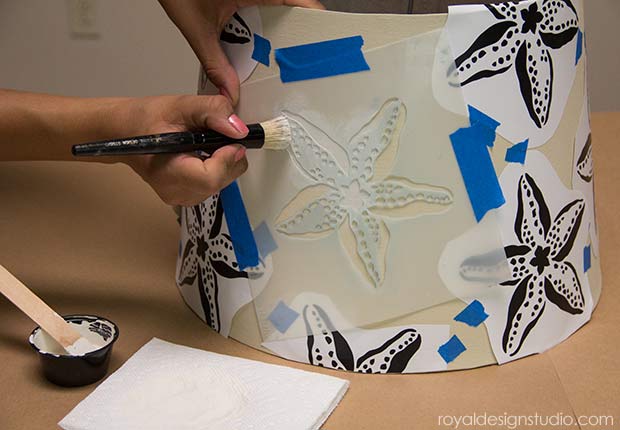how to stencil a starfish lampshade, how to, lighting, repurposing upcycling
