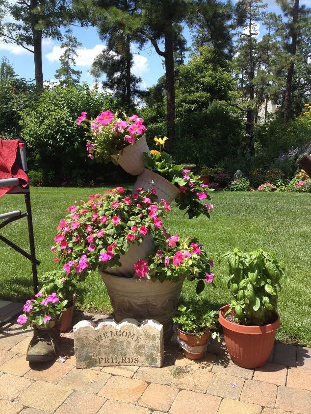 topsy turvy flower pot creation, container gardening, gardening, repurposing upcycling