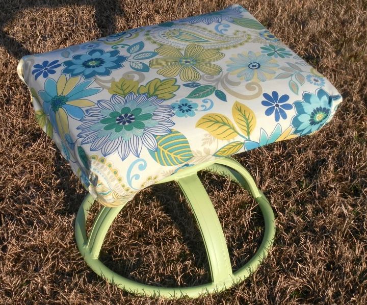 sunroom patio makeover, home decor, living room ideas, outdoor living, painted furniture, repurposing upcycling, reupholster