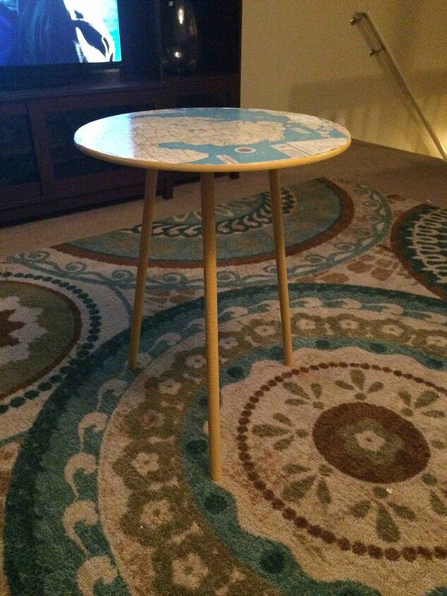 side table redo thrift salvage, painted furniture