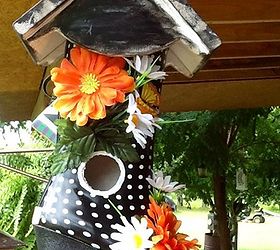 birdhouses shoe gardening crafts, crafts, gardening, pets animals, repurposing upcycling
