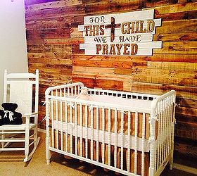 room decorating ideas nursery, bedroom ideas, home decor, painted furniture, Pallet wall that was sanded only