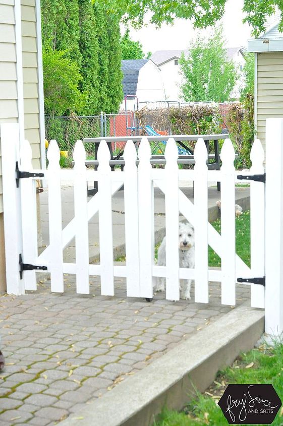 woodworking picket fence white build, diy, fences, woodworking projects