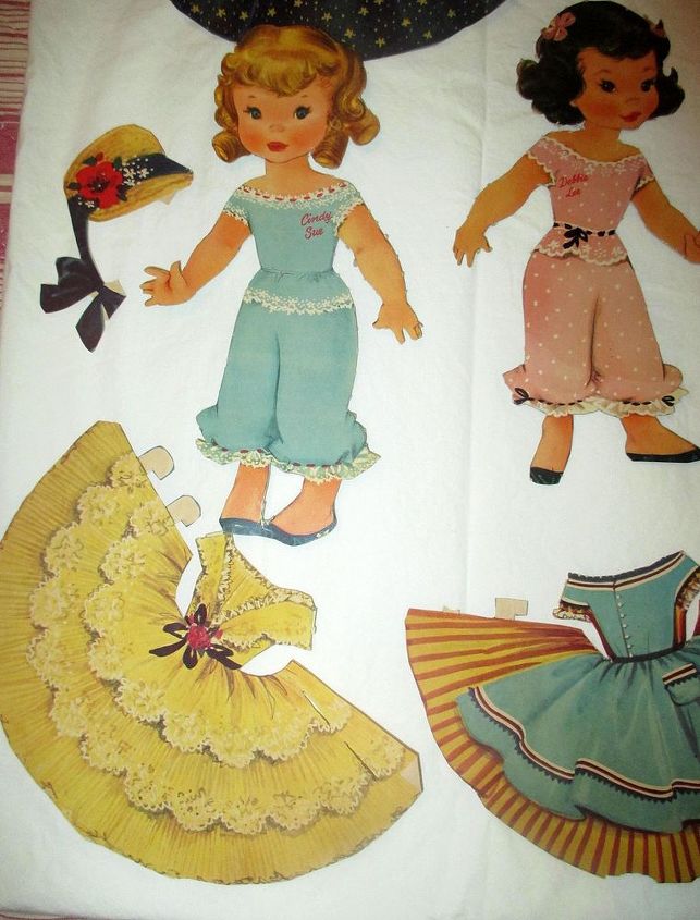 o que fazer com as bonecas de papel dos anos 50