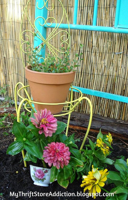 garden ideas repurposed headboard flower bed, flowers, gardening, repurposing upcycling