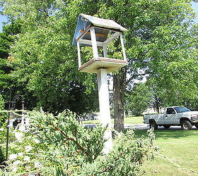 garden ideas bird feeder repurposed pallets bedframe, diy, outdoor living, repurposing upcycling, woodworking projects