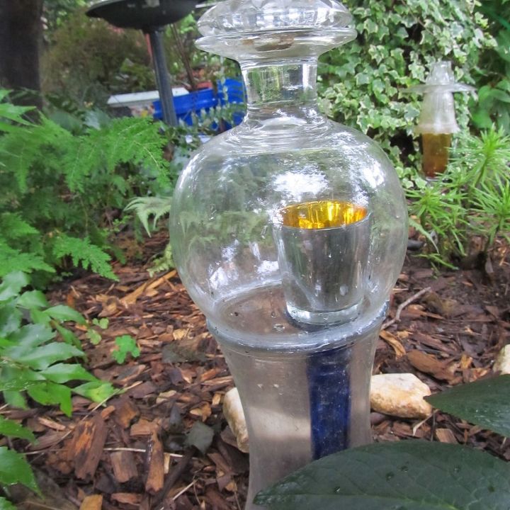 eu fao totens de vidro e rvores de garrafa para meus jardins, totem de cristal