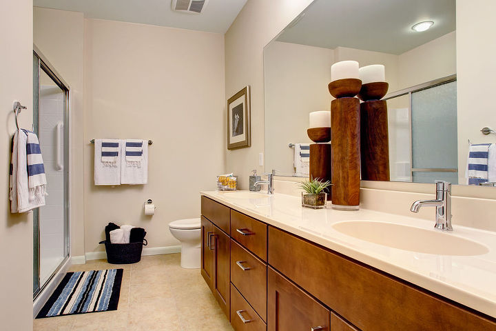 http artsandclassy com 2014 08 guest post tips day day bathroom upke, bathroom ideas, cleaning tips, home maintenance repairs