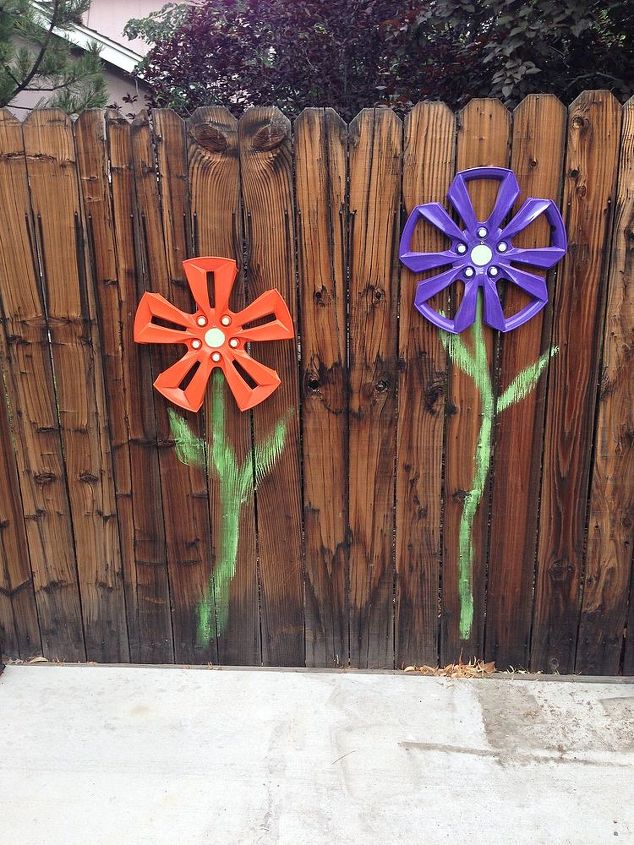 wheel cover fence flowers