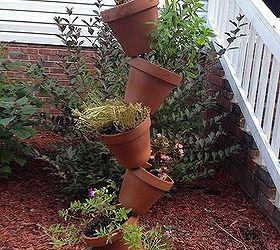 planter project, container gardening, diy, flowers, gardening, repurposing upcycling, I use 6 pots on this on with a 6ft price of rebar