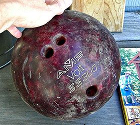 upcycled bowling ball yard art, crafts, gardening, repurposing upcycling