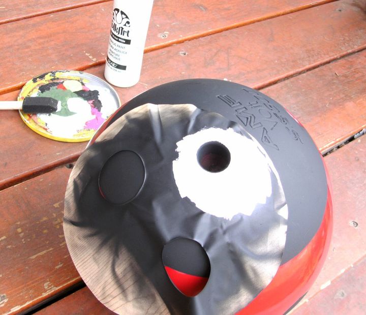upcycled bowling ball yard art, crafts, gardening, repurposing upcycling