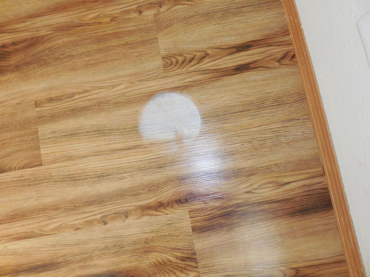 White Spot Off Vinyl Floor, How To Remove Discoloration From Vinyl Flooring