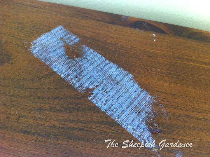 eliminacin del adhesivo sin peligro para los muebles