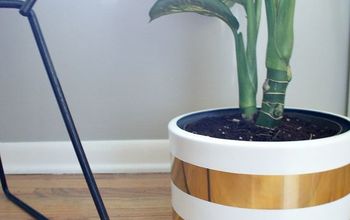 Spruce Up a Thrift Store Planter With Simple Stripes