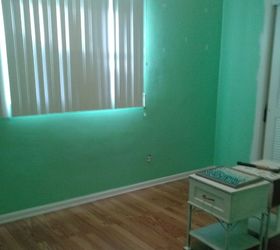 a guest room fit for company, bedroom ideas, home decor, paint colors, painting, reupholster, BEFORE