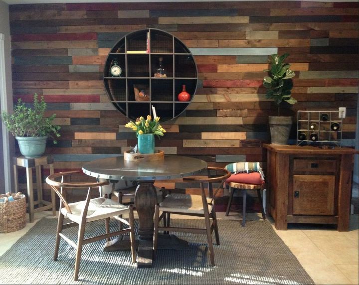 pallet wall reclaimed wood