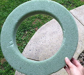 cheap and easy diy burlap wreath hometalk cheap wreath form