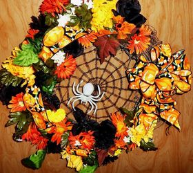 fall and halloween wreaths, crafts, halloween decorations, seasonal holiday decor, wreaths