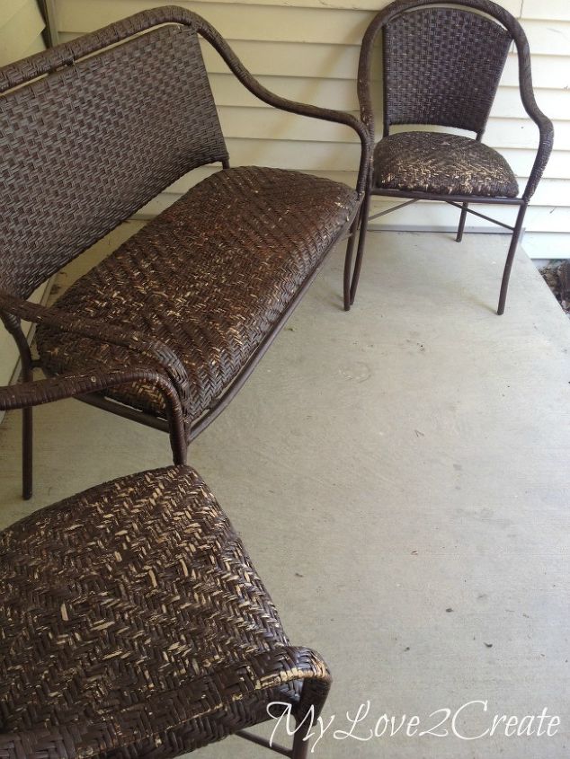 outdoor furniture wicker redo refinish, outdoor furniture, painted furniture, repurposing upcycling, reupholster