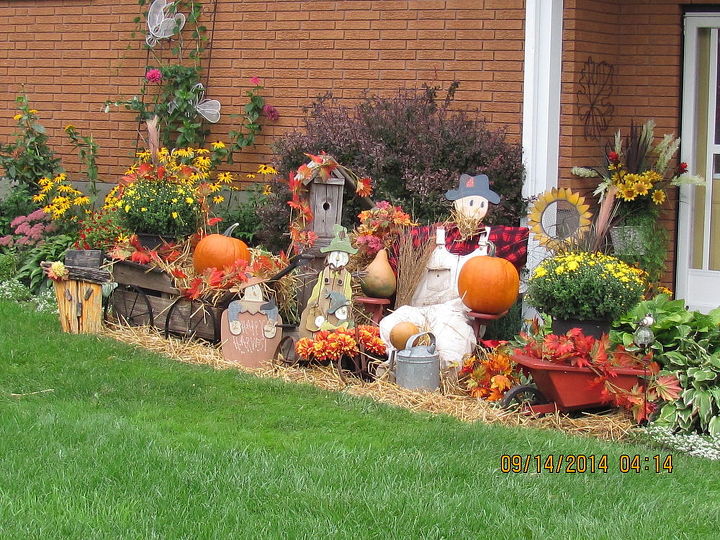 from yard harvest fall decorations, flowers, outdoor living, seasonal holiday decor