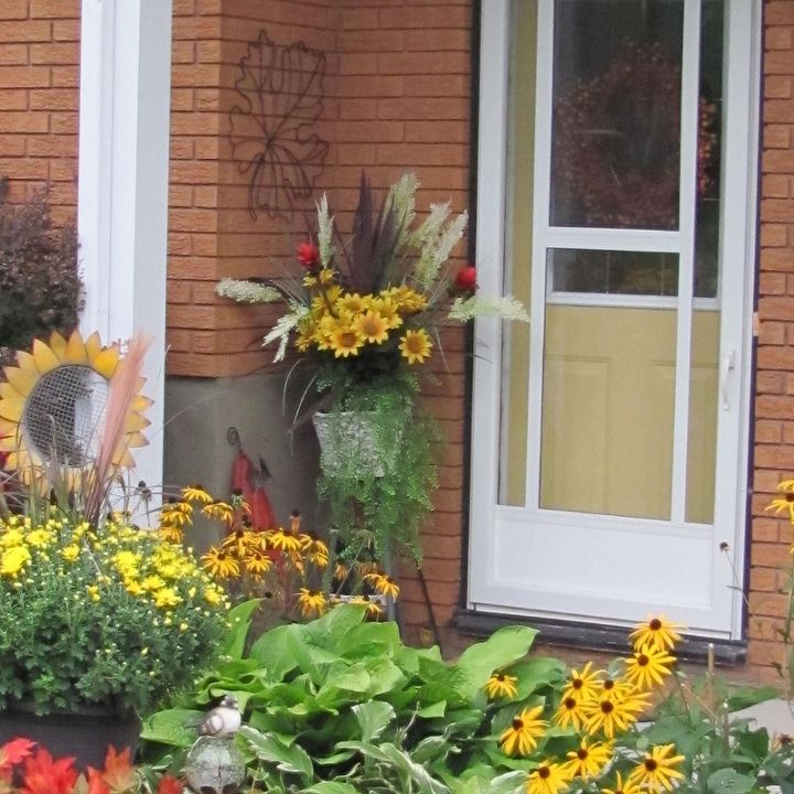 from yard harvest fall decorations, flowers, outdoor living, seasonal holiday decor