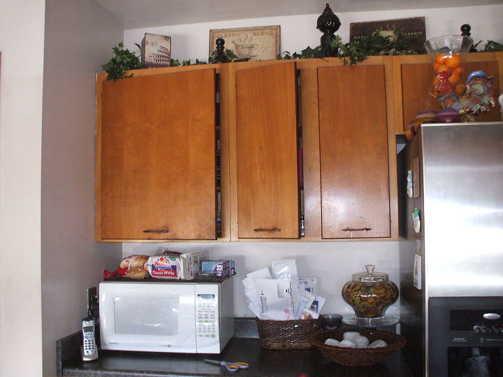 diy kitchen renovation, diy, home improvement, kitchen design, Before