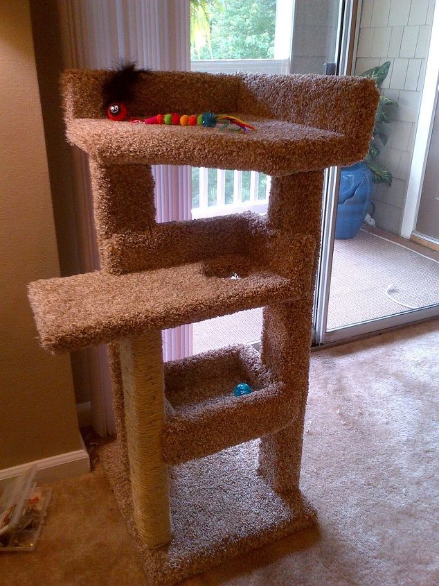 Diy Kitty Scratching Post And Bed Hometalk