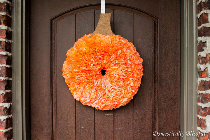 diy pumpkin wreath coffee filters dyed, crafts, repurposing upcycling, seasonal holiday decor, wreaths