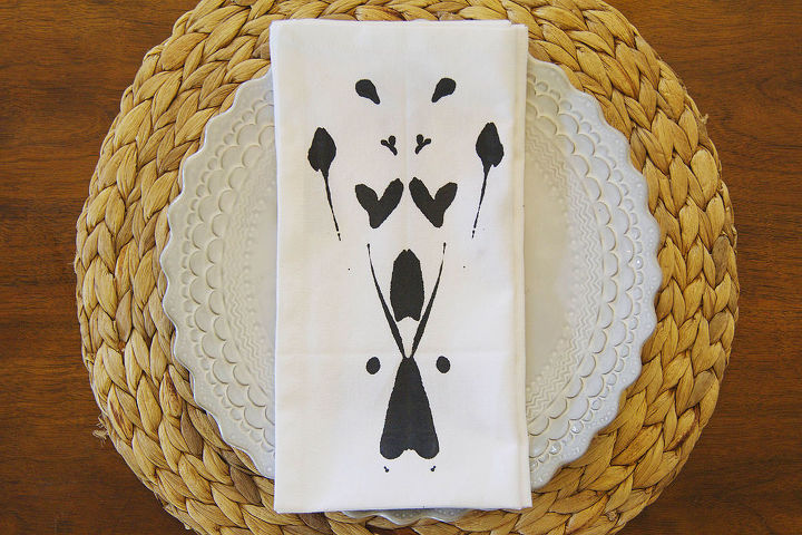 diy inkblot napkins, crafts