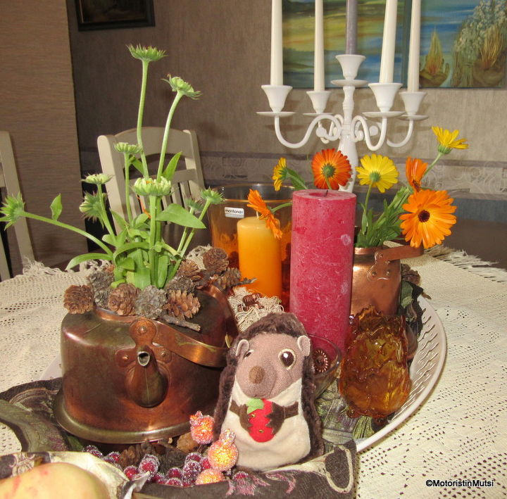 table center piece autumnal equinox fall, home decor, seasonal holiday decor
