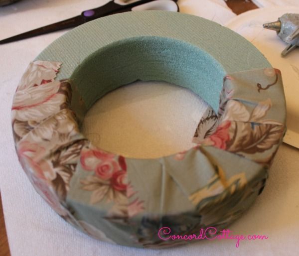 fall pumpkin wreath w dollar store items, crafts, seasonal holiday decor, wreaths