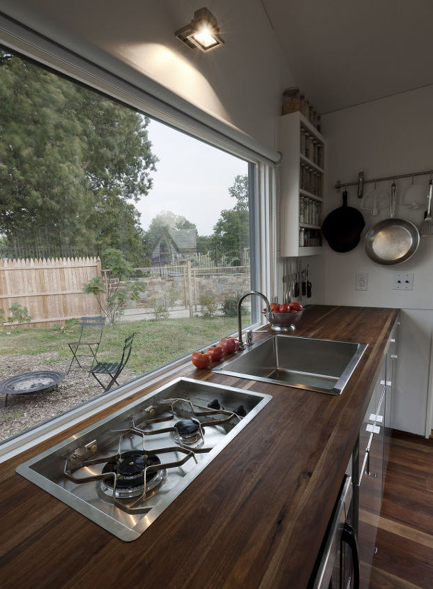 tiny house interior modern innovative, appliances, countertops, flooring, go green