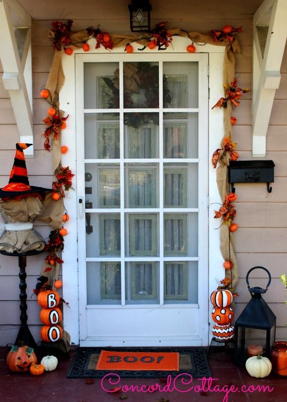 fall front porches rustic outdoor decorations, diy, halloween decorations, home decor, porches, seasonal holiday decor