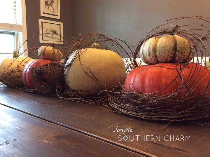 decorao de mesa de outono super simples com abboras e videiras