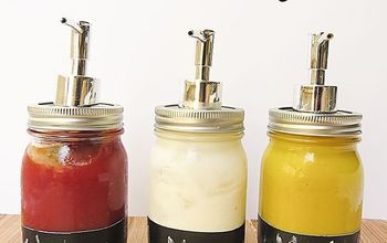 DIY Chalkboard Condiment Jars
