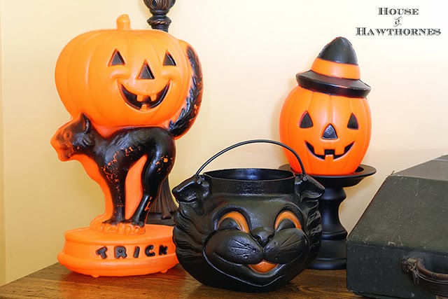 halloween decorations party vintage inspired, halloween decorations, home decor, seasonal holiday decor