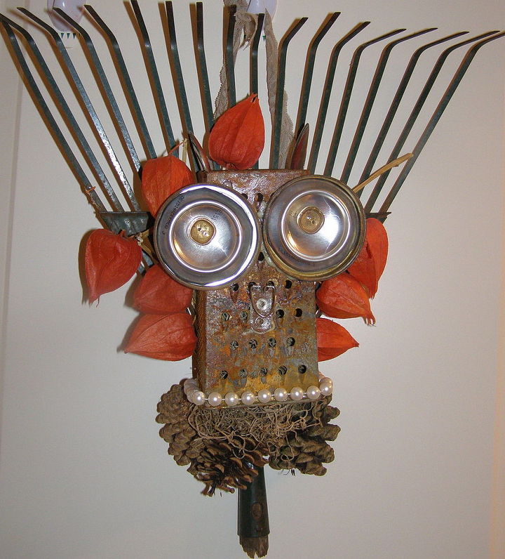 rake head wreath fall upcycled repurposed, crafts, repurposing upcycling, seasonal holiday decor, wreaths