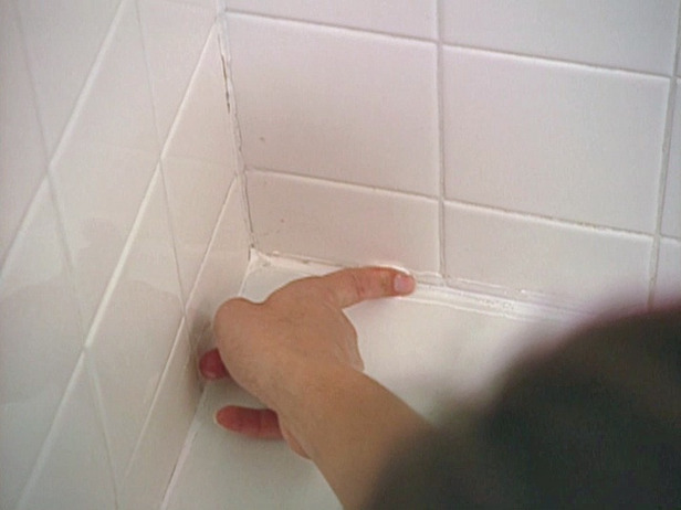 how to re caulk bathtub, bathroom ideas, home maintenance repairs