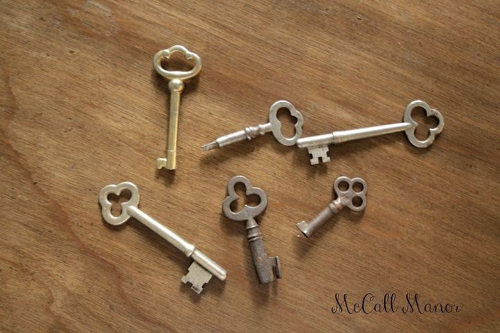 chaves de esqueleto emolduradas