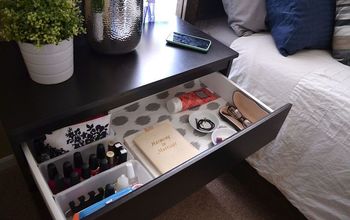 My Simple & Organized Nightstand