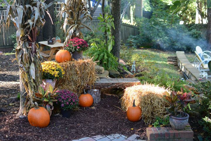 fall party decor halloween tips tricks, crafts, halloween decorations, outdoor living, seasonal holiday decor