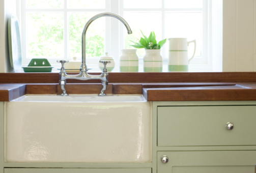 household ideas vinegar uses, cleaning tips