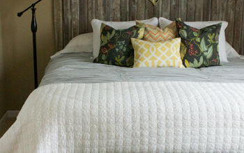 The Guest Bedroom-Vintage And on a Budget