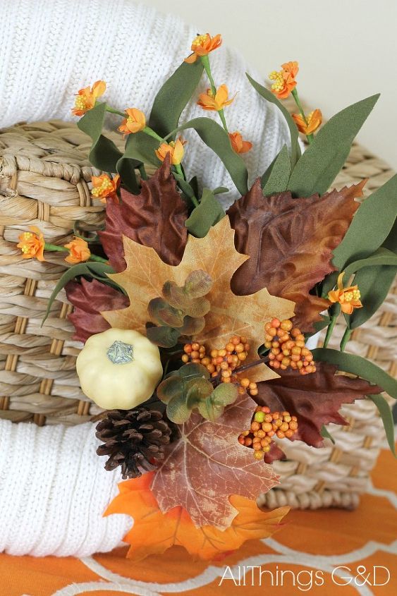 wreath sweater fall repurpose, crafts, repurposing upcycling, seasonal holiday decor, wreaths