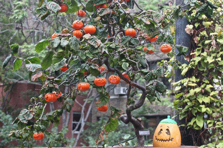 halloween decorations garden pumpkins, halloween decorations, outdoor living, seasonal holiday decor