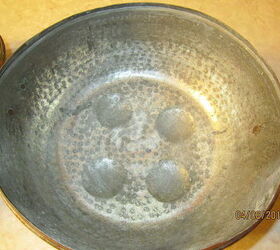 does anyone know what this pot is used for, bottom inside with 4 round indentations