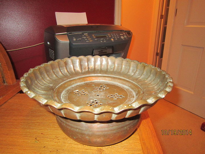 home decor antique copper pot purpose vintage, repurposing upcycling, one piece copper pot the center piece comes out