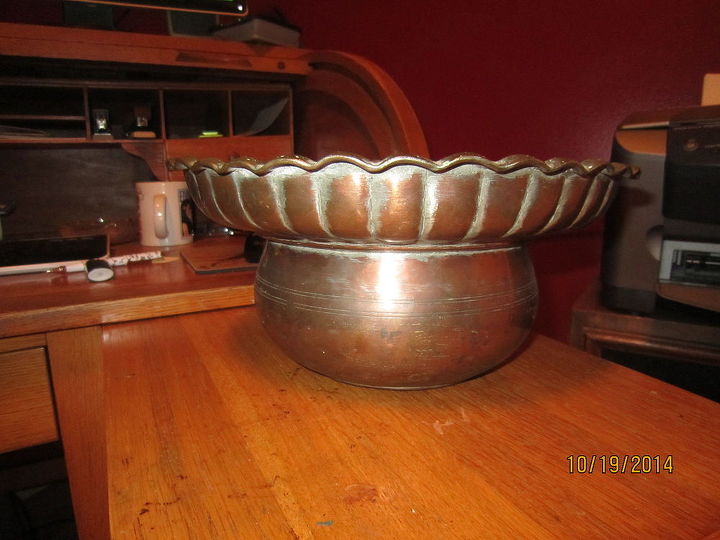 home decor antique copper pot purpose vintage, repurposing upcycling, Eye level view of the side